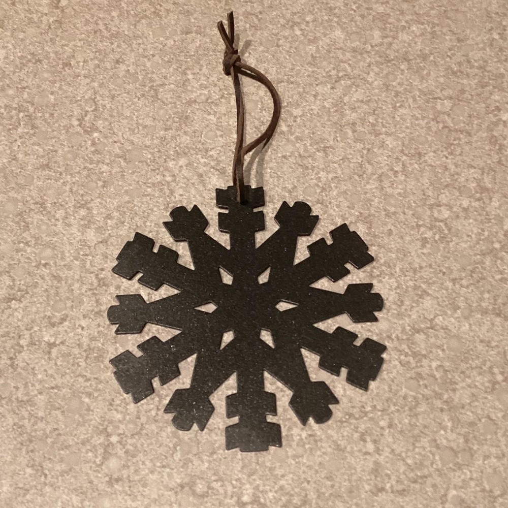 $3 Bundled * Rustic Metal Bronze Snowflake Christmas Tree Ornament * NEW